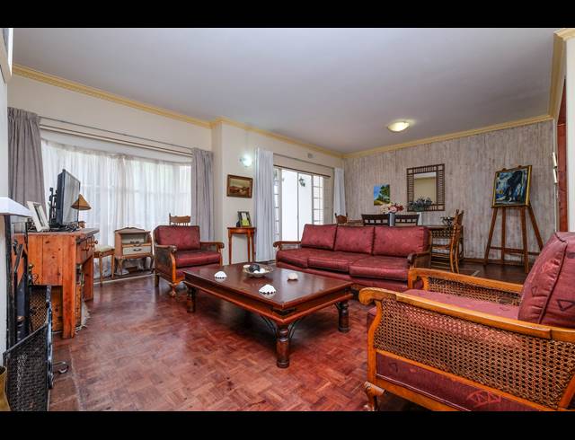 3 BEDROOM DUPLEX FOR SALE IN SANDOWN
